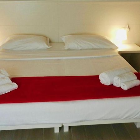 Residenza Cardo Massimo Hotel Verona Eksteriør billede